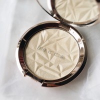BECCA Shimmering Skin Perfector Pressed Highlighter Vanilla Quartz (wc5h)
